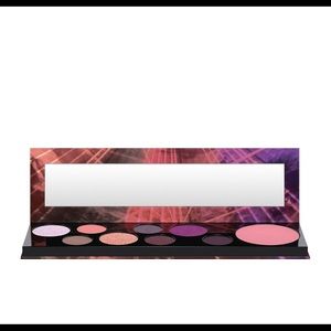 MAC RAVER GIRL MAC GIRLS PERSONALITY pallete